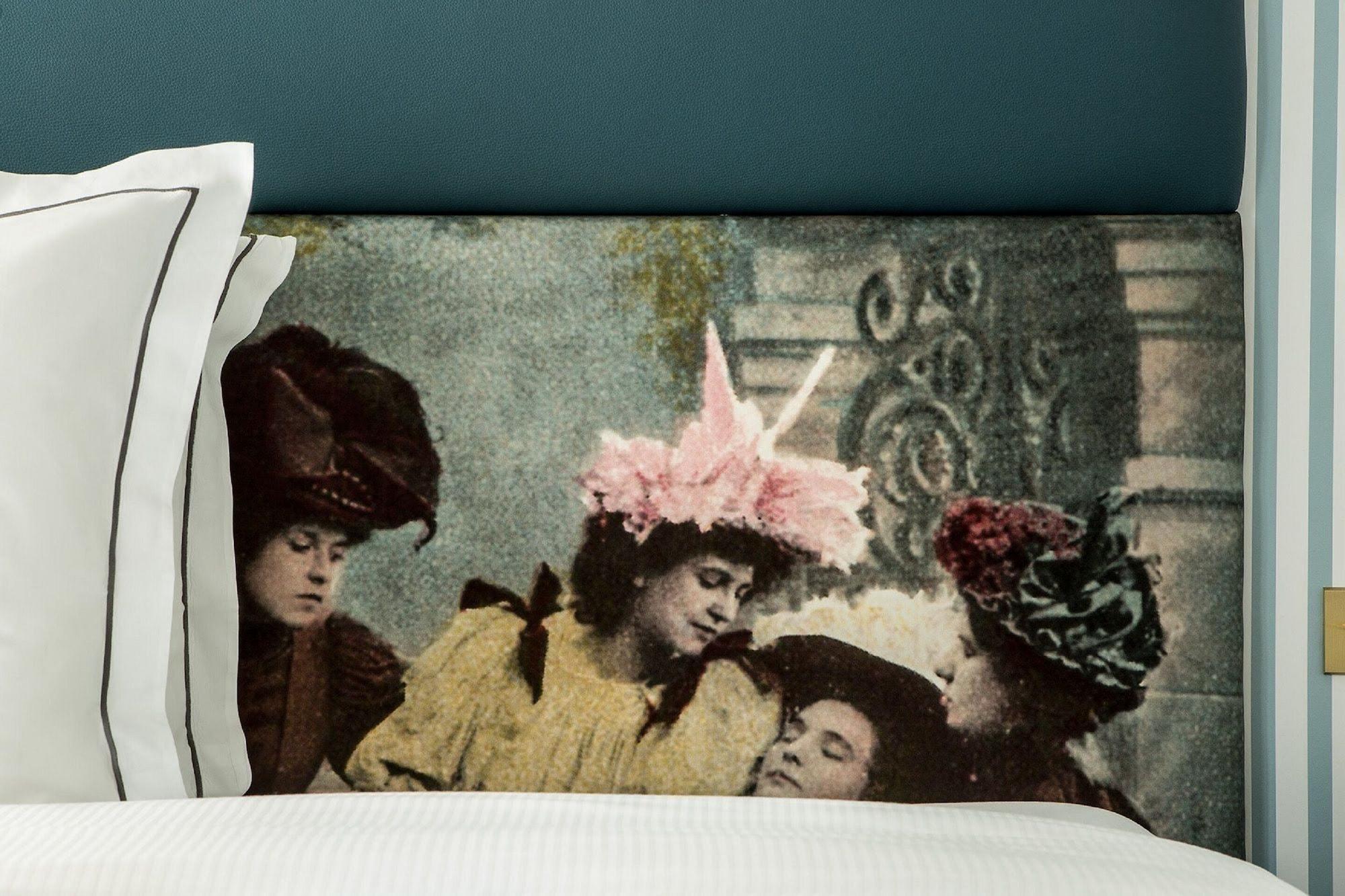 Du Rond-point Des Champs-élysées - Esprit De France 4* Parigi