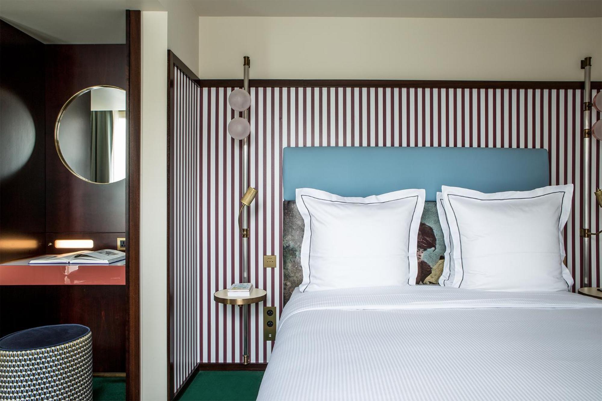 Du Rond-point Des Champs-élysées - Esprit De France 4* Parigi