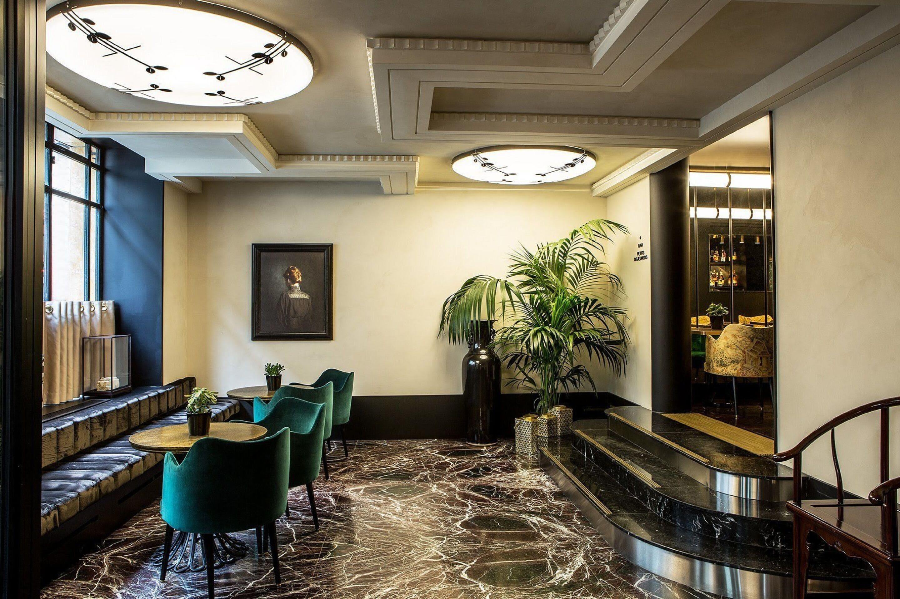 Du Rond-point Des Champs-elysees - Esprit De France