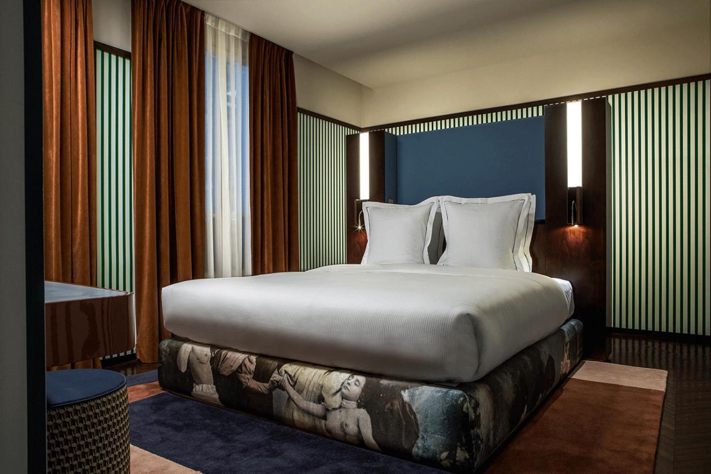 Du Rond-point Des Champs-élysées - Esprit De France Hotel Parigi