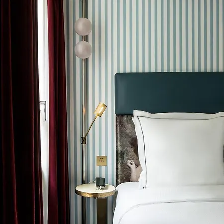 Hotel Du Rond-point Des Champs-elysees - Esprit De France Paris
