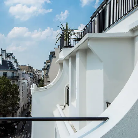 Du Rond-point Des Champs-elysees - Esprit De France Hotel
