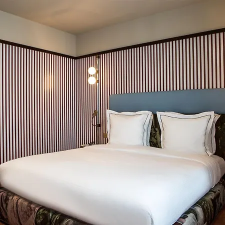 Du Rond-point Des Champs-elysees - Esprit De France Hotel 4*