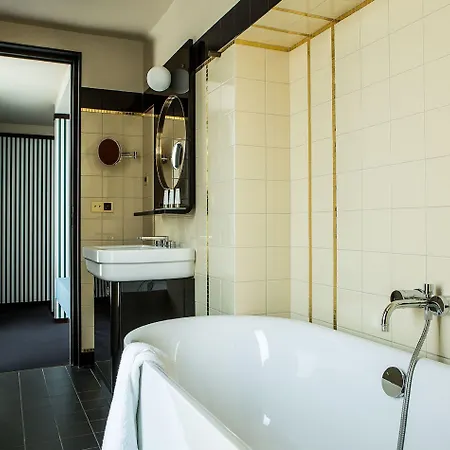Hotel Du Rond-point Des Champs-elysees - Esprit De France Paris