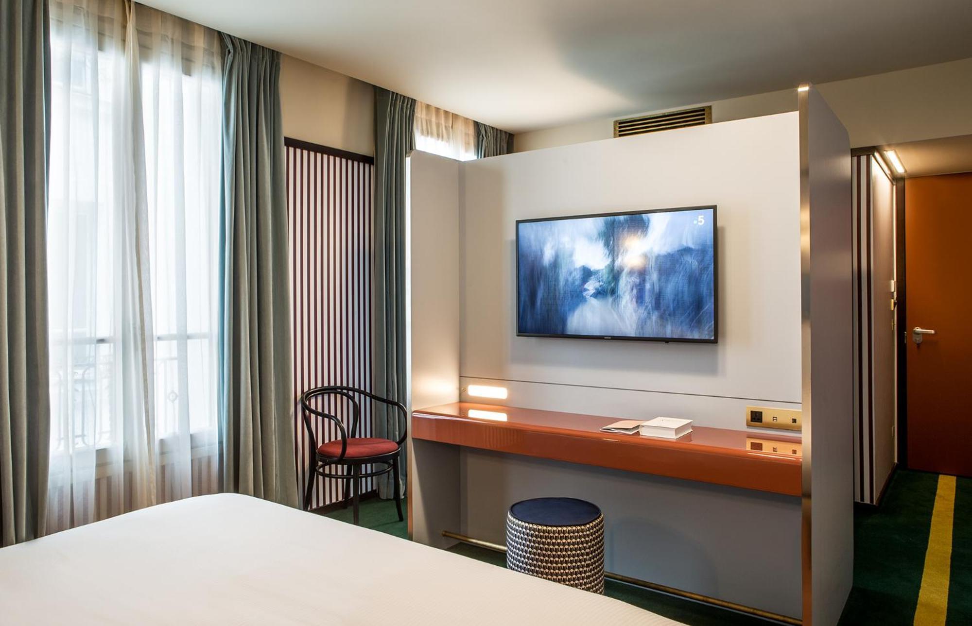 Hotel Du Rond-point Des Champs-élysées - Esprit De France Parigi